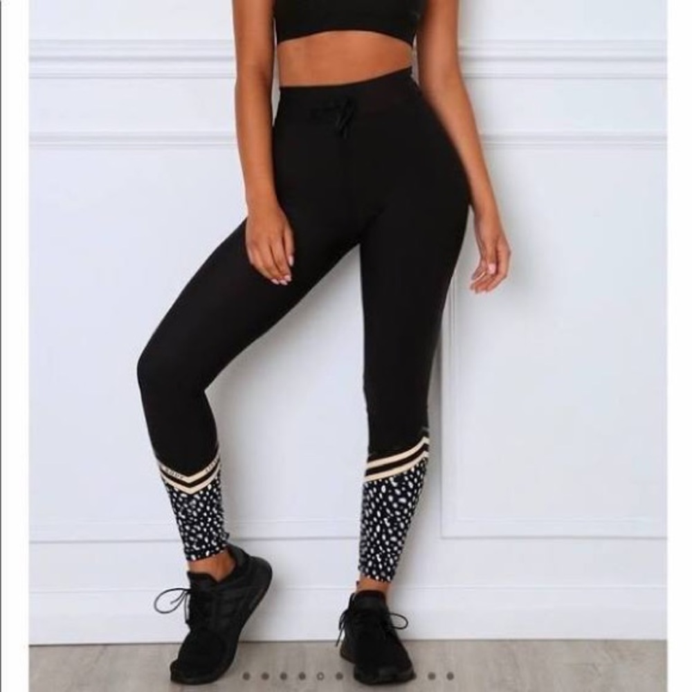 Sarah’s Day Leggings